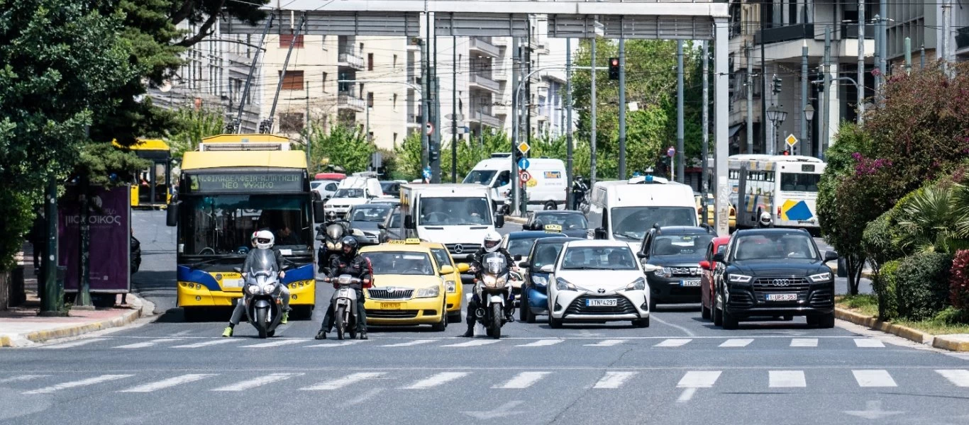 Αυξημένη η κίνηση στους δρόμους της Αθήνας - Δείτε το χάρτη